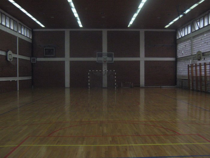 Фискултурна сала
